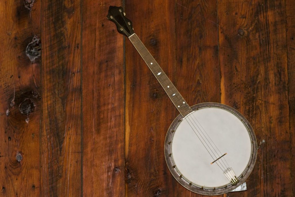 instrument-banjo-electrique-description