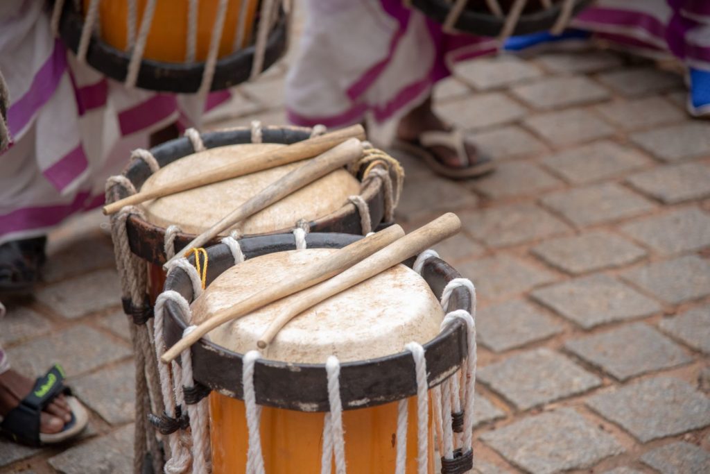 instrument-Chenda-apprendre