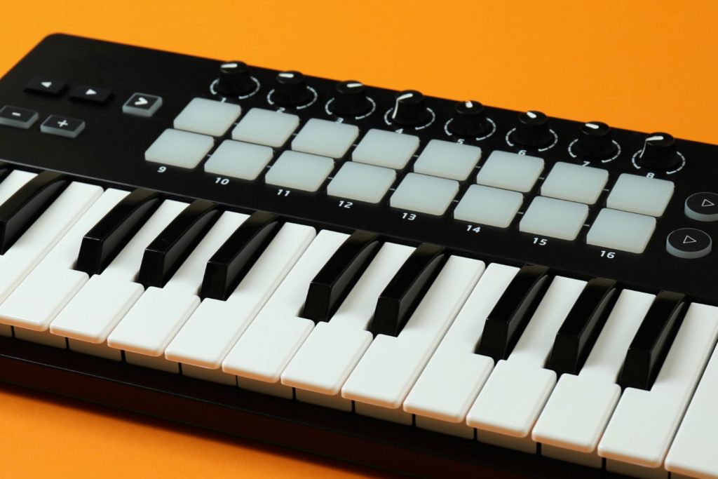 instrument-Clavier-maitre-MIDI-description